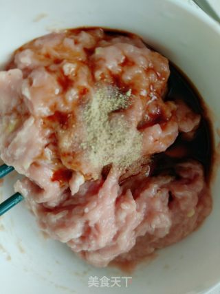 猪肉韭菜盒子的做法步骤：9