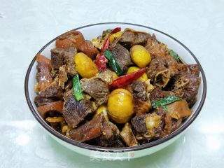 板栗焖鸭的做法