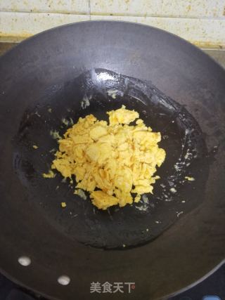 碎椒炒鸡蛋的做法步骤：3