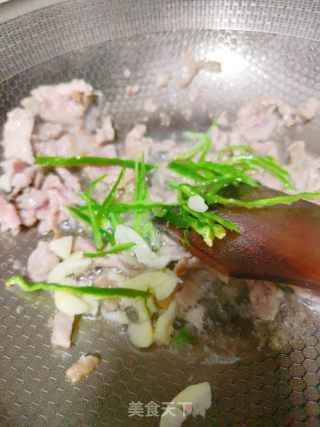 青椒牛肉面的做法步骤：5