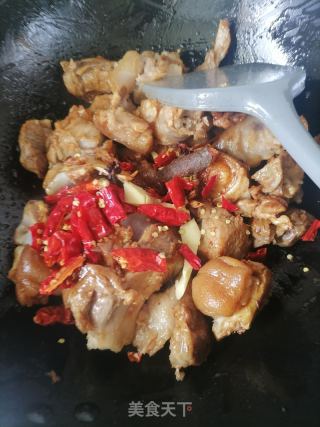 红烧猪脚的做法步骤：7