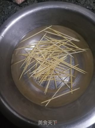 牙签肉的做法步骤：3