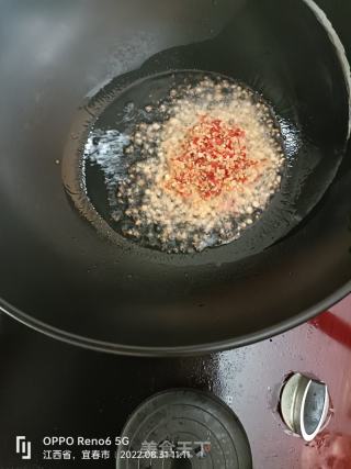 蒜蓉虾的做法步骤：2