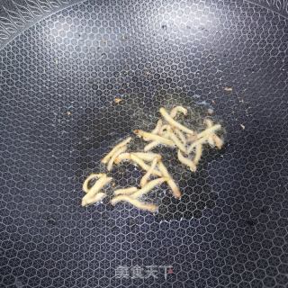 鲈鱼炖豆腐的做法步骤：4