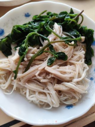 金针菇麻酱拌面的做法步骤：6