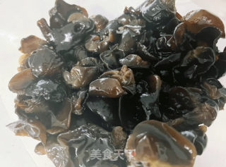 凉拌木耳的做法步骤：3