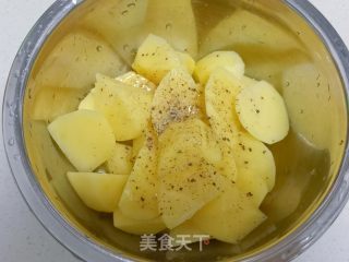 土豆烤肠的做法步骤：3