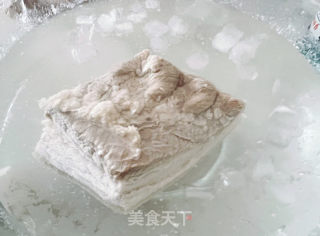 蒜泥白肉的做法步骤：3
