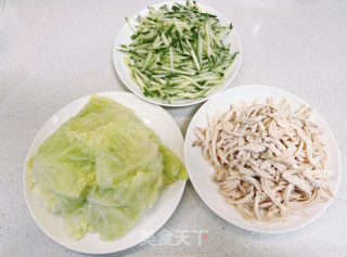 低脂低卡～包菜鸡丝卷的做法步骤：4