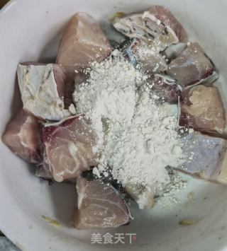 麻辣豆腐鱼的做法步骤：2