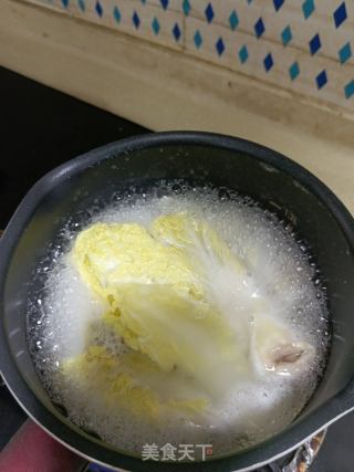清汤馄饨的做法步骤：3