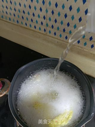 清汤馄饨的做法步骤：4