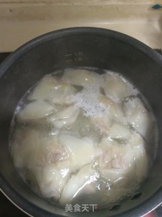 清汤馄饨的做法步骤：6