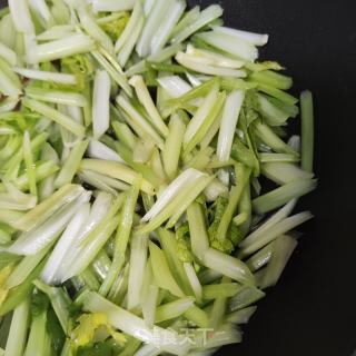 香干炒香芹的做法步骤：4