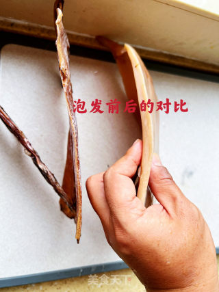 家常烧鱿鱼（干鱿鱼）的做法步骤：6