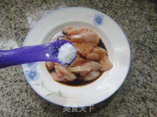 鸡胸肉炒海带的做法步骤：4