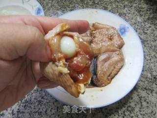 鸡翅中包鹌鹑蛋的做法步骤：6