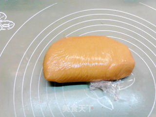 玫瑰火腿月饼的做法步骤：11