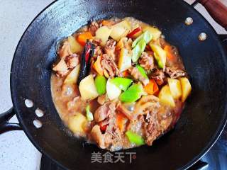 家常土豆炖鸡块的做法步骤：12