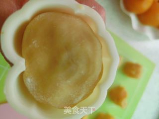 广式凤梨蛋黄月饼的做法步骤：12