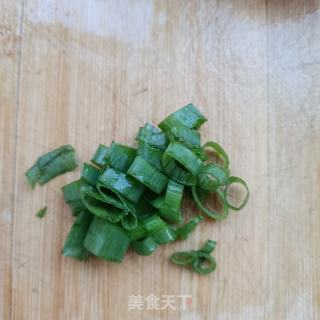 番茄牛肉煮泡面的做法步骤：11