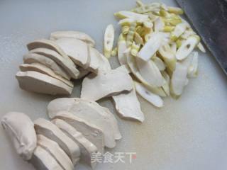 红椒野山笋鲜素鸡的做法步骤：4