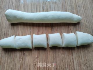 韭菜猪肉生煎包的做法步骤：5
