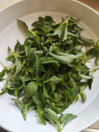 麻酱拌胡萝卜芹菜的做法步骤：2