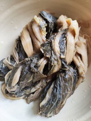 梅菜蒸排骨的做法步骤：1