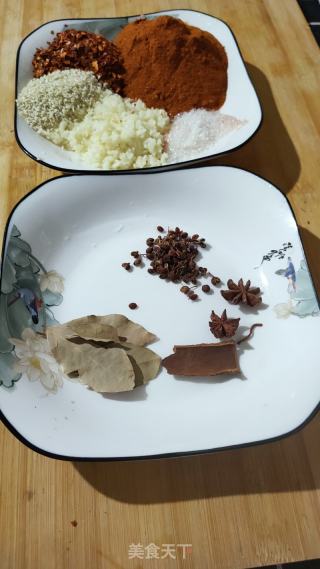 自制辣条的做法步骤：4