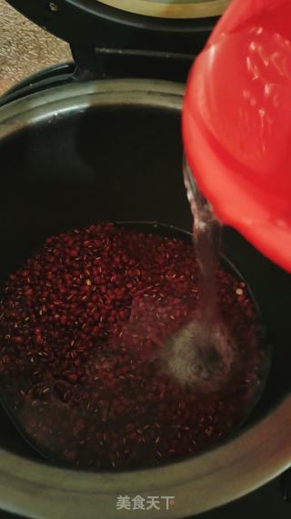 广式豆沙月饼的做法步骤：1