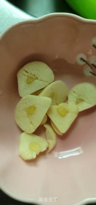 蚝油烧大白菜的做法步骤：3