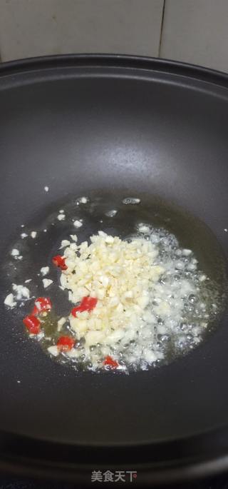 酱烧鱿鱼仔的做法步骤：3