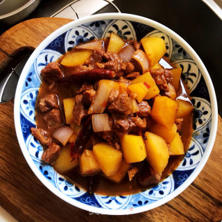 牛肉炖土豆的做法步骤：12