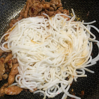 辣烧米粉的做法步骤：8