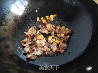 秋葵笋片炒回锅肉的做法步骤：5