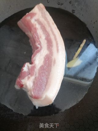 回锅肉的做法步骤：2