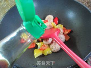 彩椒炒油面筋的做法步骤：6