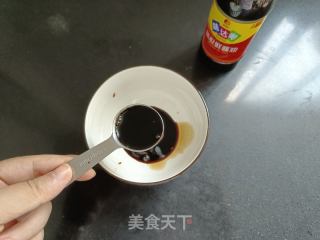 不加一滴水的酱焖鸭腿的做法步骤：5