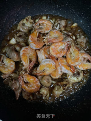 鸡肉焖虾的做法步骤：10