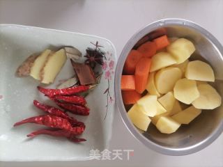 红烧牛腩的做法步骤：4