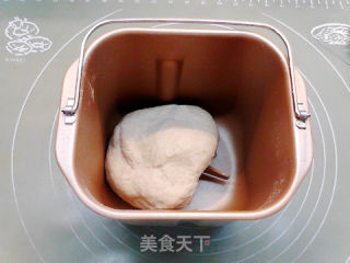 辣鸡裸麦披萨的做法步骤：3