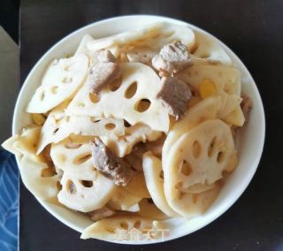 莲藕炒肉片的做法步骤：7
