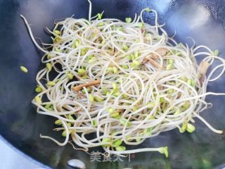 素炒黄豆芽的做法步骤：5