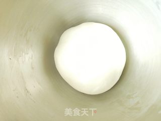 彩虹千层蛋黄酥的做法步骤：4