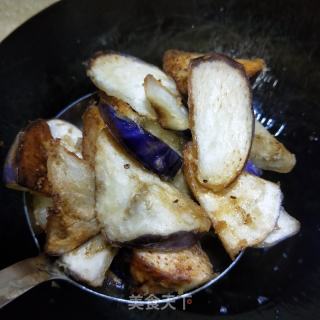 五花肉烧茄子的做法步骤：6