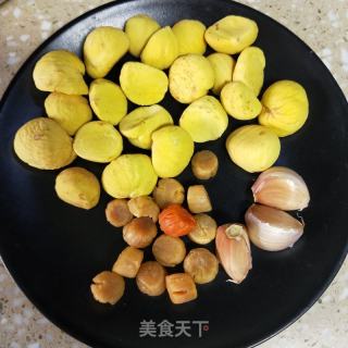肉沫瑶柱板栗粥的做法步骤：3