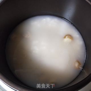 肉沫瑶柱板栗粥的做法步骤：7