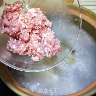 肉沫瑶柱板栗粥的做法步骤：9