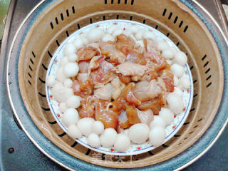 白玉菇蒸鸡腿的做法步骤：7
